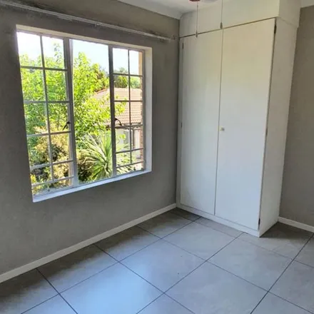 Image 9 - Northgate Mall, Doncaster Drive, Johannesburg Ward 114, Randburg, 2188, South Africa - Townhouse for rent