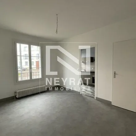 Rent this 2 bed apartment on 21 Rue de Lattre de Tassigny in 71400 Autun, France