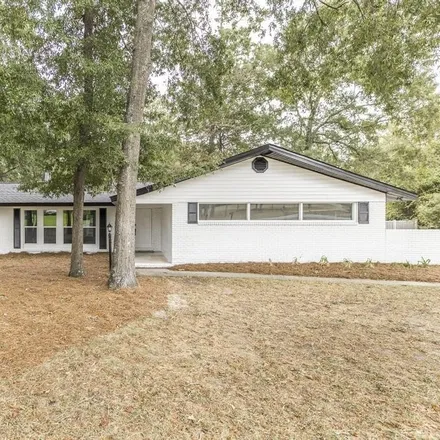 Buy this 4 bed house on 150 Heritage Drive in Houston County, GA 31093