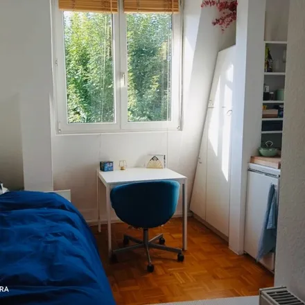 Rent this 1 bed apartment on Nibelungenallee 47 in 60318 Frankfurt, Germany