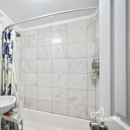 Image 7 - 53 West 94th Street, New York, NY 10025, USA - House for sale