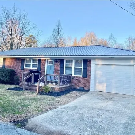 Buy this 3 bed house on 174 Clinkscales Street in Belton, Anderson County