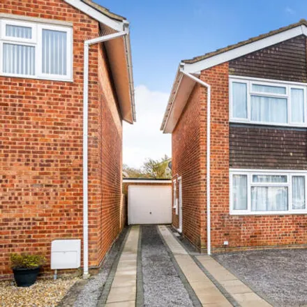 Buy this 3 bed house on Forsey Close in Swindon, SN3 5DQ