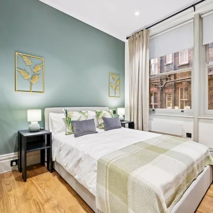 Rent this 3 bed apartment on Washington House in 20 Basil Street, London