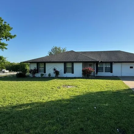 Rent this 3 bed house on 154 County Road 915 in Anna, TX 75409