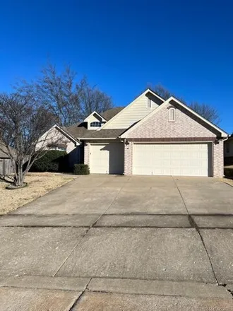 Buy this 4 bed house on 6453 South 63rd Place in Broken Arrow, OK 74014