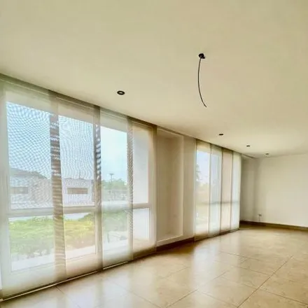 Rent this 3 bed apartment on unnamed road in 092301, Samborondón