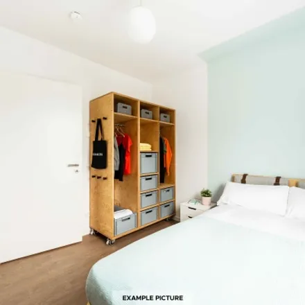 Rent this 4 bed room on Klara-Franke-Straße 8 in 10557 Berlin, Germany