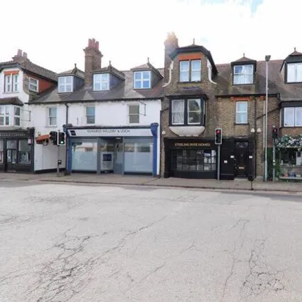 Image 1 - ZaZa, Church Street, Rickmansworth, WD3 1BS, United Kingdom - Apartment for rent