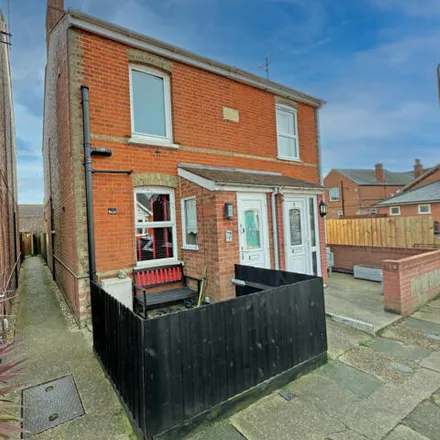 Buy this 3 bed duplex on Falcon Street in Walton, IP11 9DR