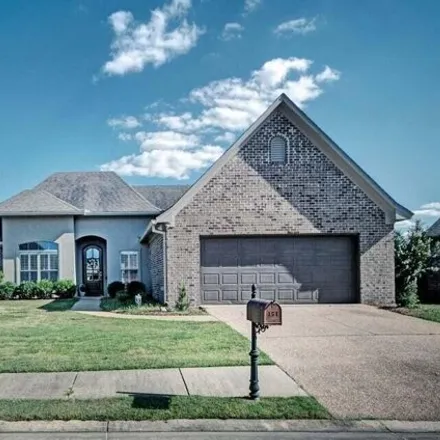 Rent this 4 bed house on 159 Tradition Parkway in Dogwood Place, Flowood