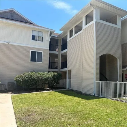 Rent this 4 bed condo on 3921 Sw 34th St Apt 116 in Gainesville, Florida