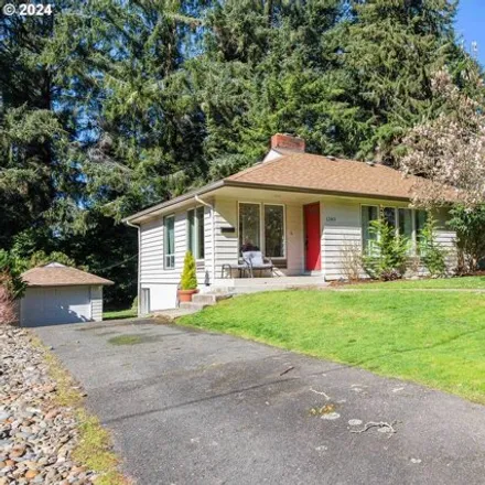 Buy this 4 bed house on 1283 North 14th Street in Coos Bay, OR 97420