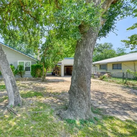 Buy this 3 bed house on 6001 Farm-to-Market Road 1948 in Washington County, TX 77835