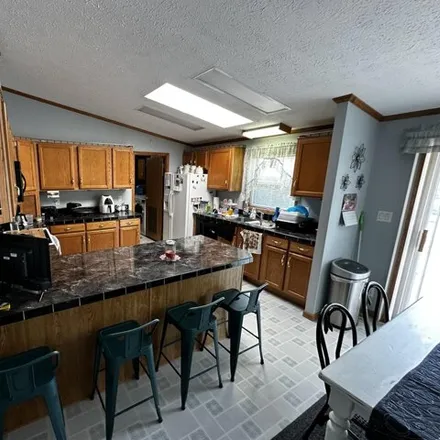 Image 7 - 201 2nd Avenue N West, Pettibone, Kidder County, ND 58475, USA - Apartment for sale