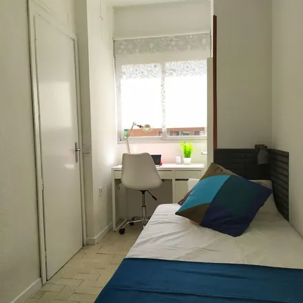 Rent this 1 bed apartment on Autovía del Suroeste in 28011 Madrid, Spain
