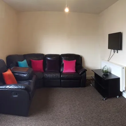 Rent this 4 bed townhouse on Ribble Hall in Ashmoor Street, Preston