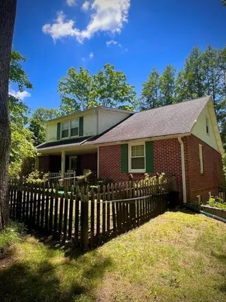 Buy this 4 bed house on 279 East 6th Street in The Lowlands, Cookeville