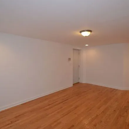 Rent this 2 bed apartment on 3945-3959 North Janssen Avenue in Chicago, IL 60613
