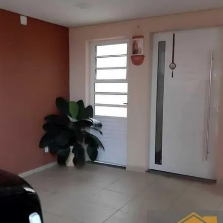 Buy this 3 bed house on Rua João Soares Pires in Vila Ressaca, Mogi das Cruzes - SP