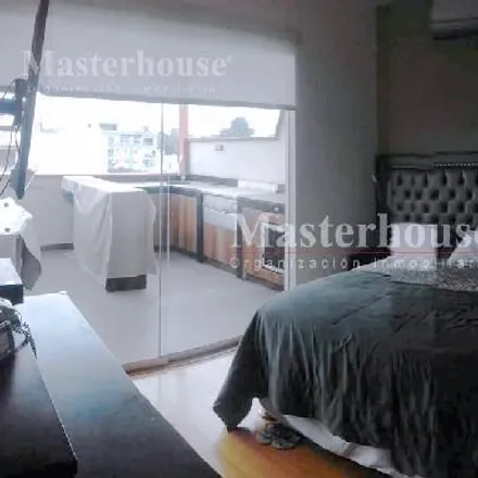 Buy this studio apartment on Jirón General Alvaro Obregon in Santiago de Surco, Lima Metropolitan Area 15038