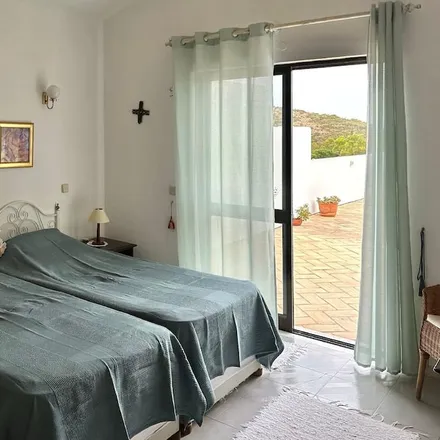 Rent this 2 bed house on Estádio Algarve in 087, 8135-017 Faro