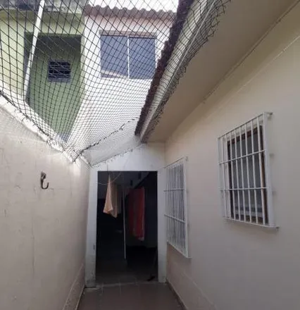 Buy this 4 bed house on Rua Padre Eustáquio in Vila Amorim, Suzano - SP