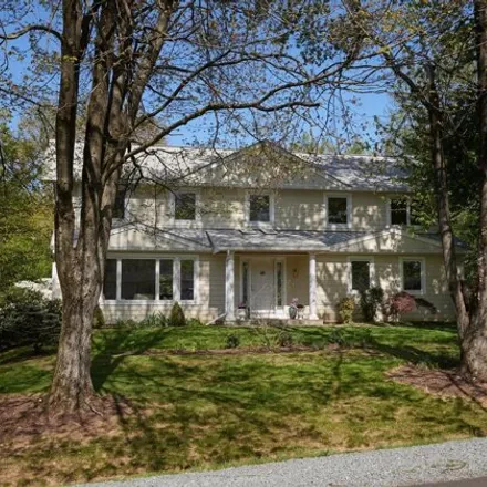 Image 2 - 2721 Clarkes Landing Drive, Fairfax County, VA 22124, USA - House for sale