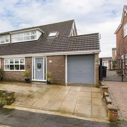 Buy this 3 bed duplex on Paddock Rise in Wigan, WN6 8QA