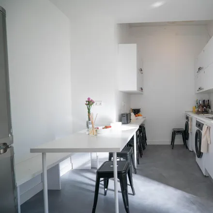 Image 8 - Calle de Luchana, 38, 28010 Madrid, Spain - Room for rent
