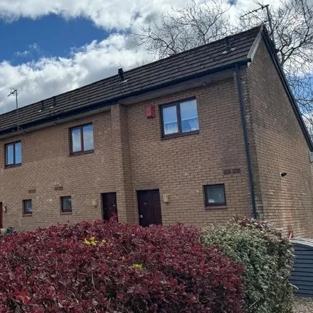 Rent this 1 bed townhouse on Maybole Grove in Newton Mearns, G77 5SY
