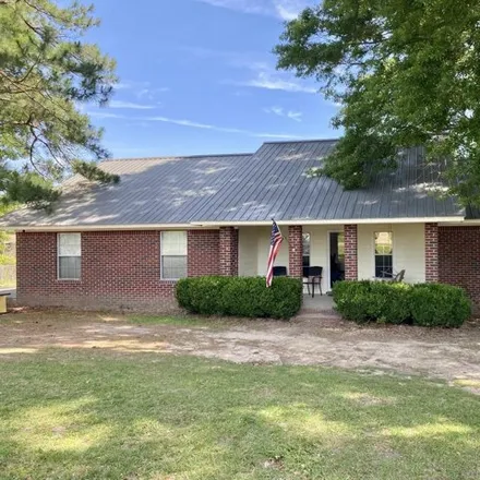 Buy this 3 bed house on 1725 Highway 588 in Ellisville, Mississippi