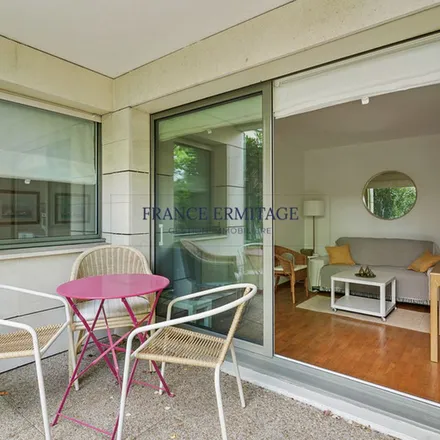 Rent this 1 bed apartment on 25 Rue Pasteur in 92300 Levallois-Perret, France