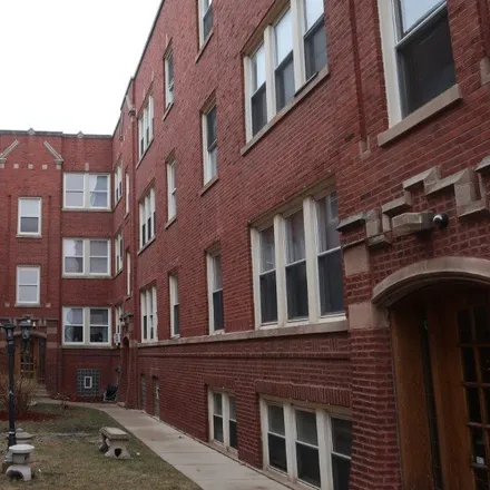Rent this 1 bed apartment on 3119 West Foster Avenue