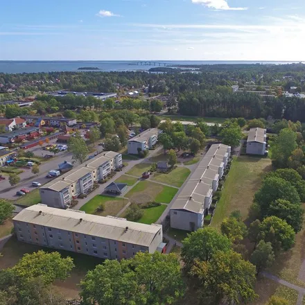 Rent this 1 bed apartment on Två Bröders väg 24C in 393 58 Kalmar, Sweden