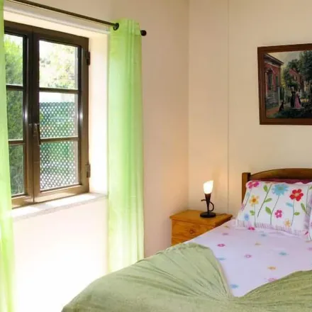 Rent this 2 bed house on 4910-609 Distrito de Portalegre