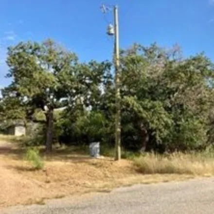 Buy this studio house on 198 Blue Sky Way in Llano County, TX 78609