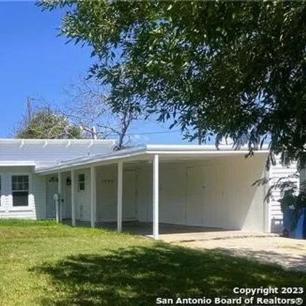 Buy this 2 bed house on 1545 Cambridge Drive in Corpus Christi, TX 78415