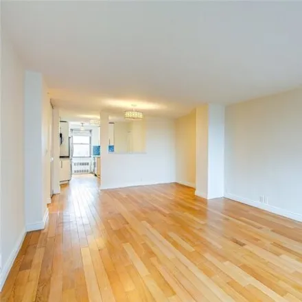 Image 2 - 70-25 Yellowstone Blvd Unit 10m, Forest Hills, New York, 11375 - Apartment for sale