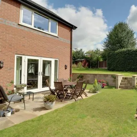 Image 4 - Vale Gardens, Alsager, ST7 2GE, United Kingdom - House for sale