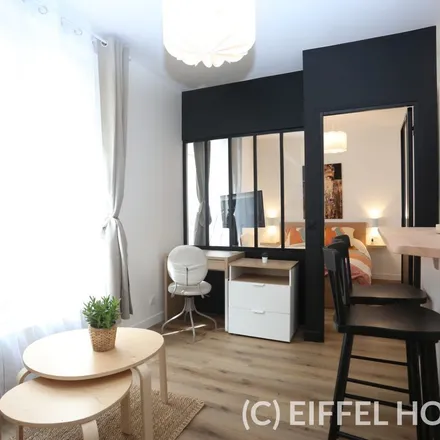 Image 7 - 247 Rue Saint-Jacques, 75005 Paris, France - Apartment for rent