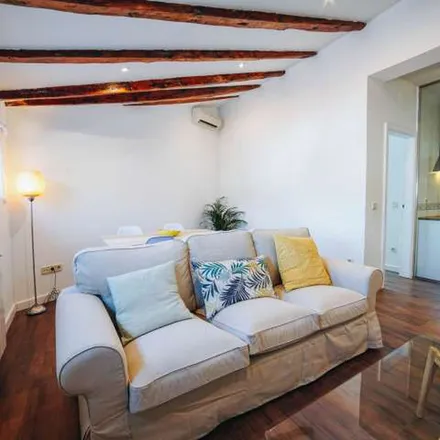 Rent this 2 bed apartment on Madrid in Hebe, Calle de Santa Bárbara