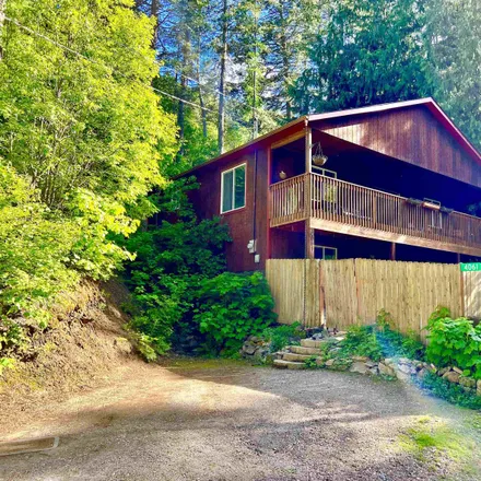 Buy this 3 bed house on 4065 Tamarack Bay Road in Stevens County, WA 99148