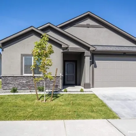 Buy this 3 bed house on Tarragon Avenue in Richland, WA