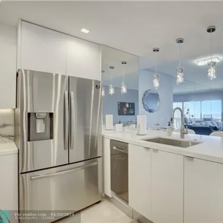 Image 5 - 2298 South Ocean Drive, Harbor Heights, Fort Lauderdale, FL 33316, USA - Condo for sale