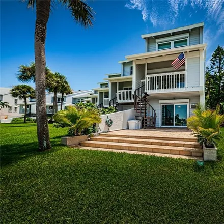 Image 1 - Pine Key Lodge IV, 390 Pinellas Bayway South, Tierra Verde, Pinellas County, FL 33715, USA - Townhouse for sale