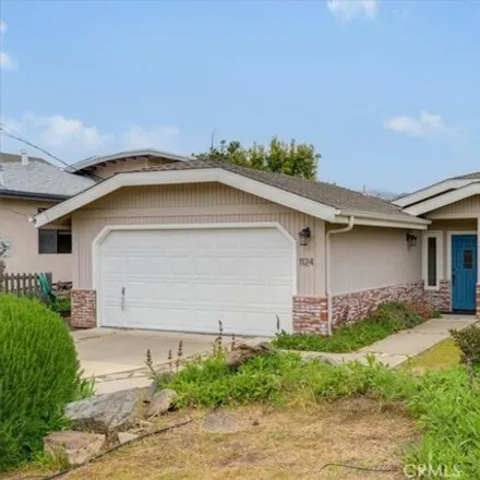 Buy this 3 bed house on 1124 16th Street in Baywood Park, San Luis Obispo County