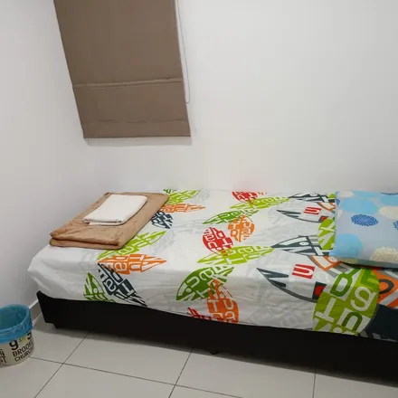 Rent this 3 bed apartment on Jalan Sungai Besi in Razak Mansion, 55200 Kuala Lumpur