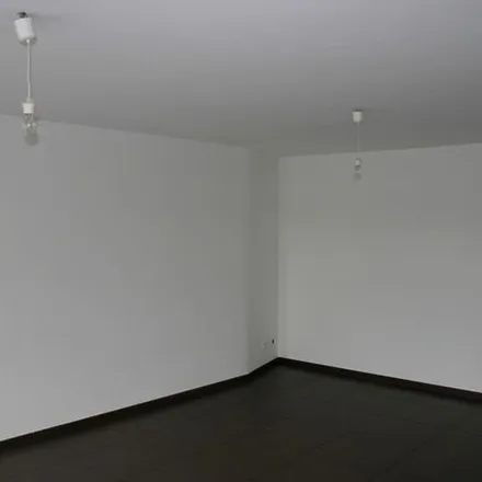 Image 1 - Boulevard Charles Quint 25e, 7000 Mons, Belgium - Apartment for rent