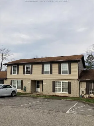 Buy this 3 bed condo on 297 Saddlehorn Road in Charleston, WV 25314